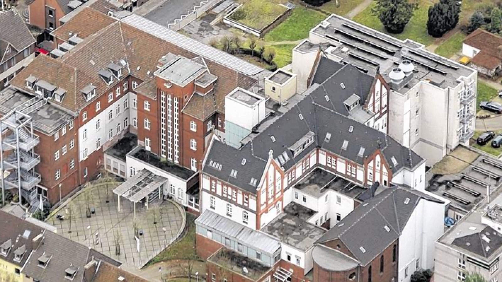 Helios St. Elisabeth Klinik Oberhausen Rezensionen Drei Ärzte verlassen Helios St. Elisabeth Klinik Oberhausen