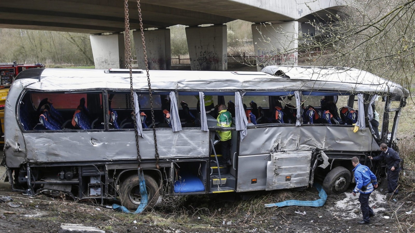 Fünf Todesopfer bei schwerem Busunglück in Belgien